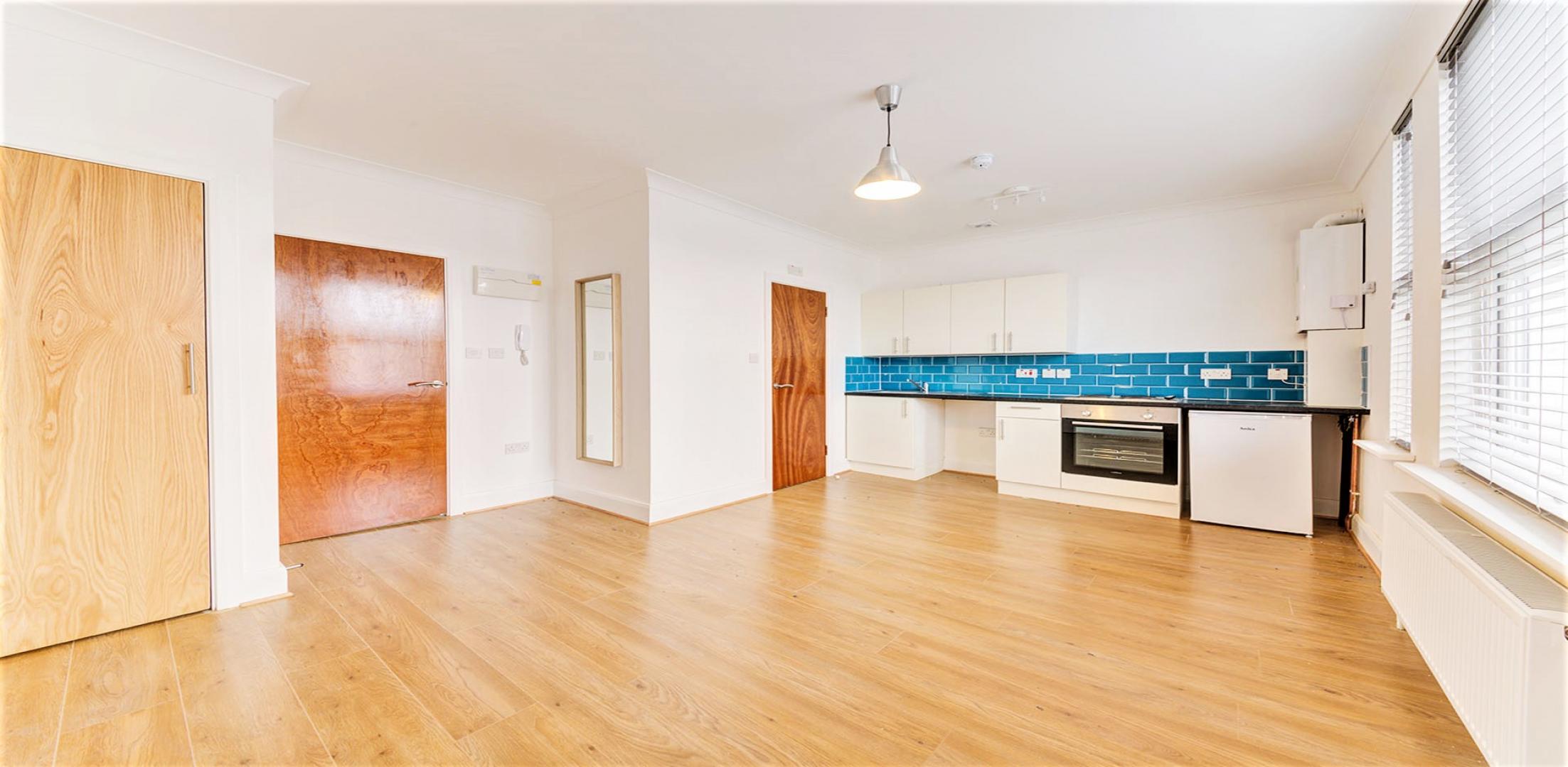 Modern and Central Apartment High Road, Willesden Green